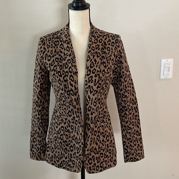 Banana Republic Jackets & Blazers - Animal Print Leapord Blazer by Banana Republic Sz 2